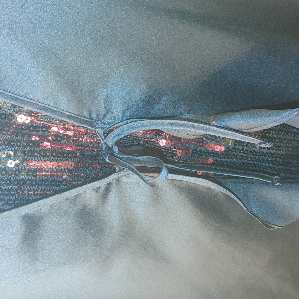 Victoria Secrets robe - Picture 2 of 5